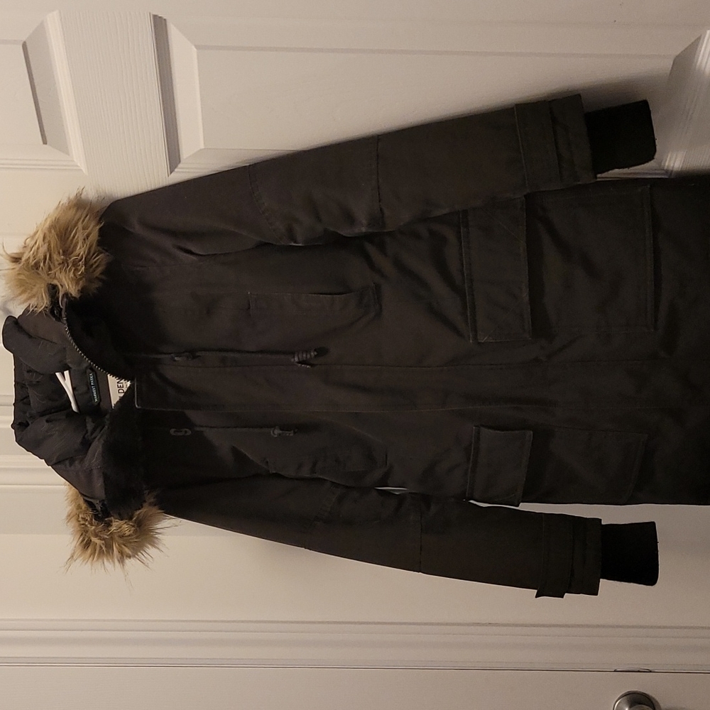 TNA Golden bancroft parka